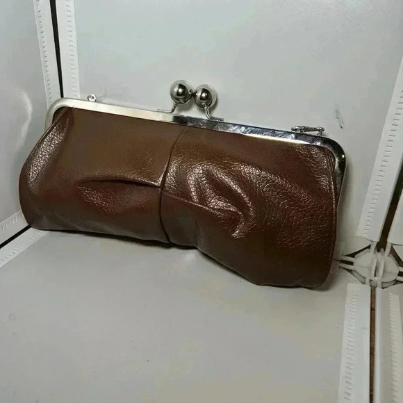 Bijoux Terner Brown Women’s Handbag Clutch Faux Leather Silver Chain Purse - Picture 2 of 6